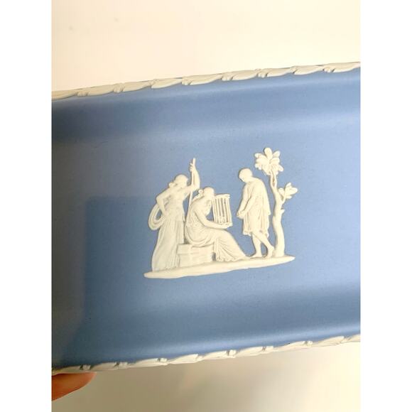 Vintage Wedgwood Blue Jasperware Jewelry Tray Trinket Dish NeoClassical England - Picture 10 of 12
